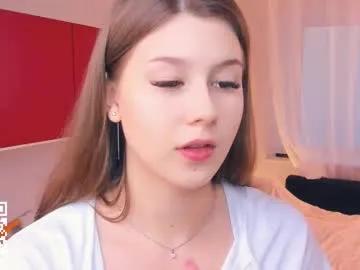 minditrelles — GOAL: bodytour<3 [32 tokens remaining] I'm new here hey hey! #new #young #shy #teen #18