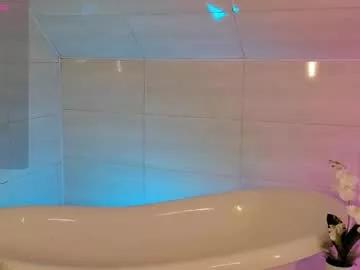 miss_redfox on Chaturbate