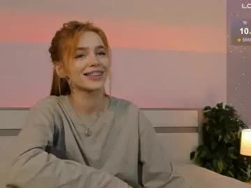 miss_redfox on Chaturbate