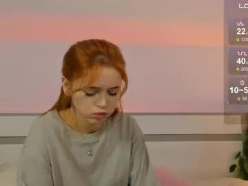 miss_redfox on Chaturbate