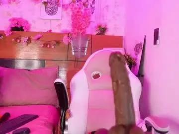 Freechat mssburbuja on Chaturbate