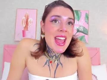 mystikdoll on Chaturbate
