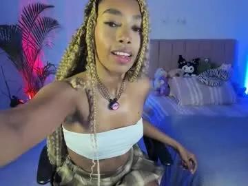 naomii1020 on Chaturbate