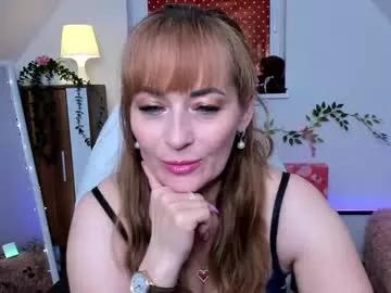 Freechat naughtymilane on Chaturbate