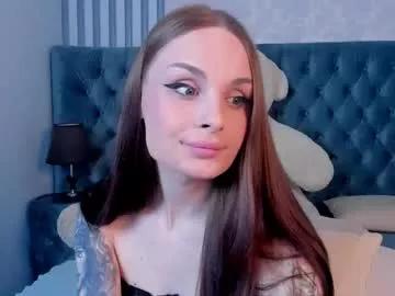 Freechat naughtyylory on Chaturbate