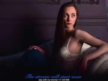 nikki_maks on Chaturbate