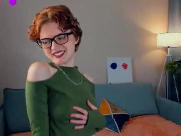 Freechat odettechurchwell on Chaturbate