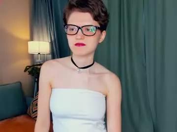 Freechat odettechurchwell on Chaturbate