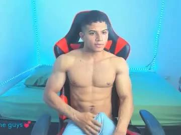 Freechat oliver_thompsson on Chaturbate