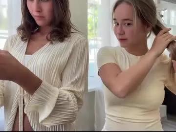 Freechat oofbabe__ on Chaturbate