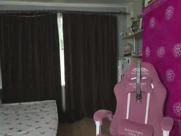 piginnya on Chaturbate