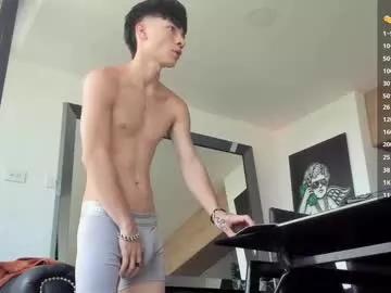 pretur_crubaa on Chaturbate