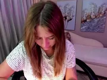 priya_rose on Chaturbate