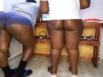 queenkiah on Chaturbate