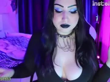 Chaturbate razor_claw is Freechat razor_claw — Ellie always knows how to get your heart pumpingmy fav patterns 100, 200, 333 , 666 - Goal is : CUM SHOW #goth #bigboobs #anal #bigass #smoke