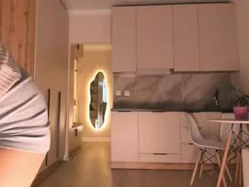 ren_esma on Chaturbate