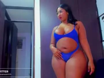 Freechat roxanasmiith on Chaturbate