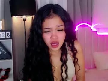 Freechat roxxy_blossom on Chaturbate