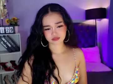 Freechat roxxy_blossom on Chaturbate