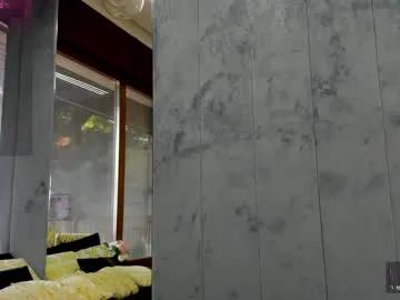 Freechat sassyt33n on Chaturbate