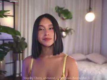 Freechat sensualcherry_ on Chaturbate