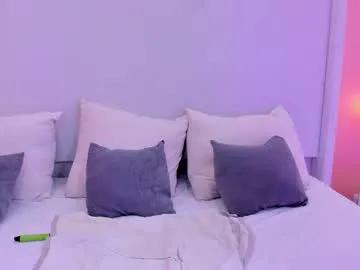 shaina_vasquez on Chaturbate