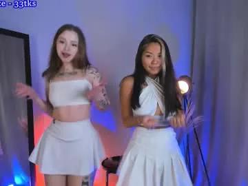 Freechat shiny_bell on Chaturbate
