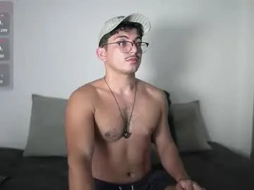 simoon_01 — play with me, PARTY TIME! #lovense #hairy #party #master #dirty [355 tokens remaining]