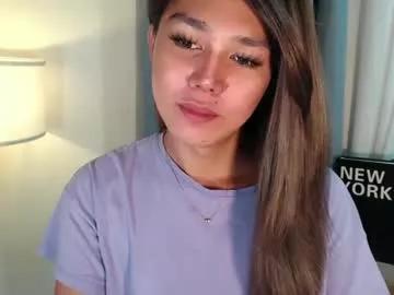 Freechat skyllerkent on Chaturbate