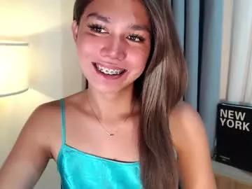 Freechat skyllerkent on Chaturbate