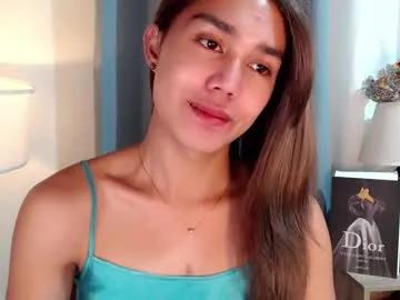 Freechat skyllerkent on Chaturbate