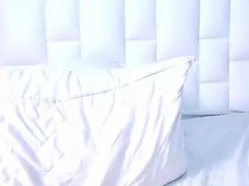 slutlittlecamila on Chaturbate