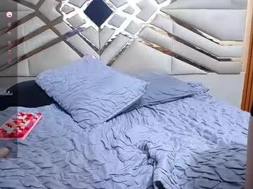 Freechat sluttyandmature on Chaturbate