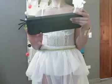 sofia_white3 on Chaturbate
