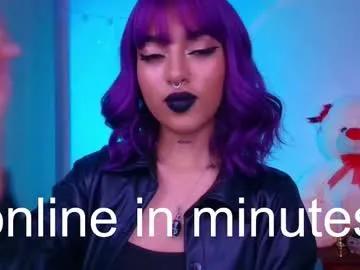 sofiaafoxx on Chaturbate