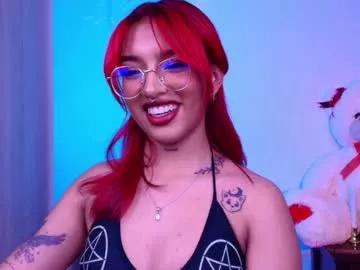 sofiaafoxx on Chaturbate