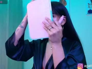 sofiaafoxx on Chaturbate