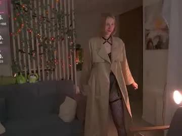 sofiapure18 on Chaturbate