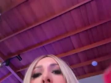 sophiebarnett_ on Chaturbate