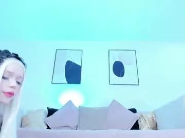 Group sophiehill_gh on Chaturbate