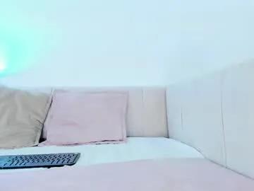 Group sophiehill_gh on Chaturbate