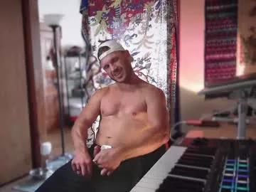 Freechat straightishd on Chaturbate