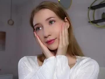 sunnmoonn on Chaturbate