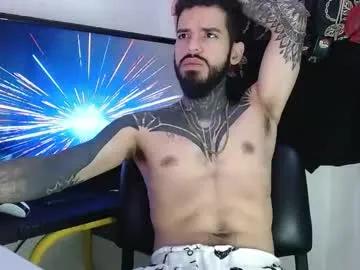 tatsexboy on Chaturbate