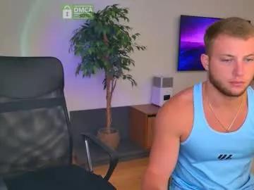 team2fit on Chaturbate