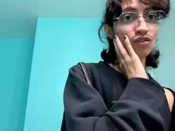 tinyhairycherry on Chaturbate