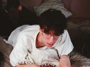 trevorbenson on Chaturbate