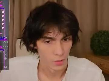 Freechat va1ora on Chaturbate