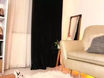 Freechat valeriebony on Chaturbate