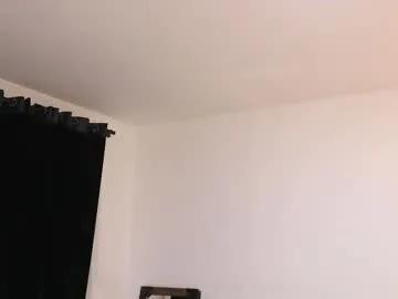 Freechat valeriebony on Chaturbate